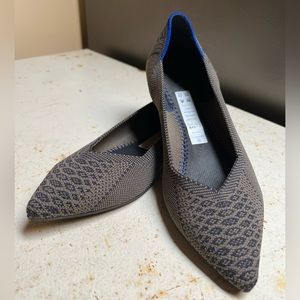 Rothy’s rare pointed ballet slipper grey size 8